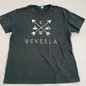 Camp Wekeela green logo t-shirt YL